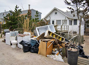 Утилизация старой мебели